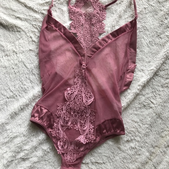 Oh la la Cheri Paris Other - Oh la la Cheri V-neck Bodysuit